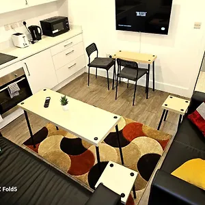Sleephouse Partying Is Not Allowed Pls Apartment London